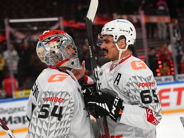 Никита Серебряков совершил 59 сейвов в победной игре с «Металлургом» и установил новый личный рекорд