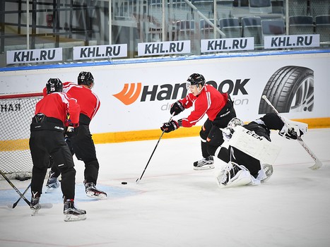 Раскатка "Авангарда" перед матчем с "Торпедо"