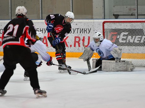 "Авангард"-2001 вышел в финал Первенства России