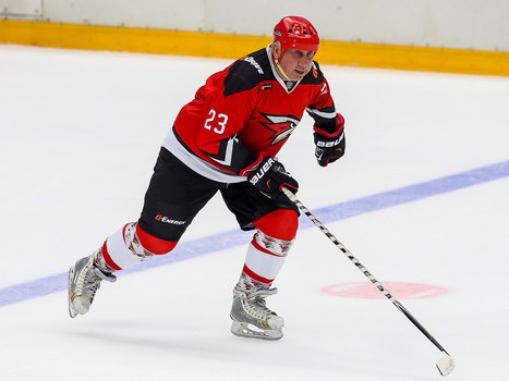 Сборная «Авангард» - Сборная «Газпром нефть» 10:4