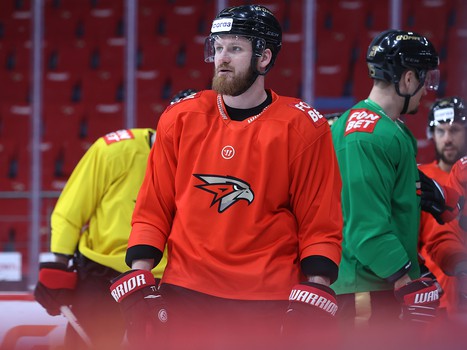 Раскатка «Авангарда» перед шестым матчем серии с «Металлургом»