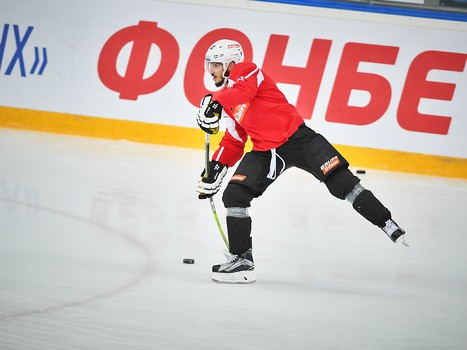 Раскатка "Авангарда" перед выездным матчем с "Нефтехимиком"