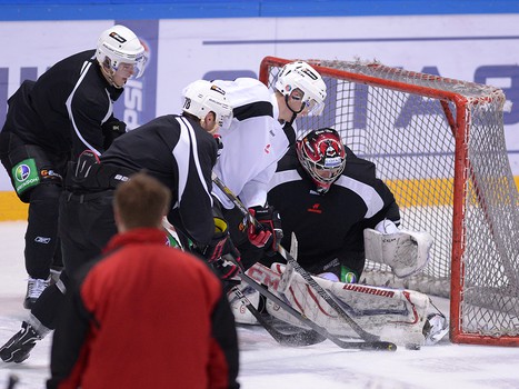Раскатка "Авангарда" в Астане перед матчем с "Барысом" 17 сентября 2013