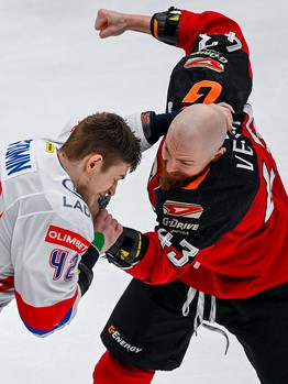 01.03.2024. «Авангард» - «Лада» 5:1