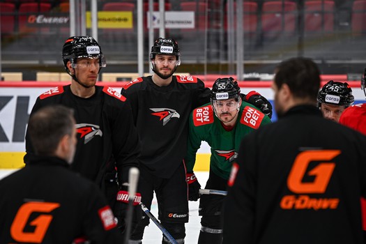 Раскатка «Авангарда» перед пятым матчем серии с «Локомотивом»