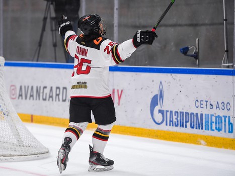 Пятый игровой день финала Первенства ЮХЛ в Омске