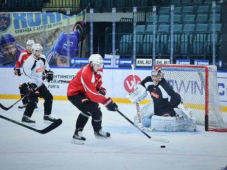 "Авангард" готовится к выездному матчу против СКА