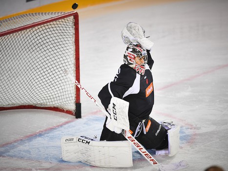 Раскатка "Авангарда" перед выездным матчем с "Югрой"