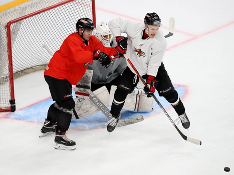 «Белые» vs «красные»: тренировочный матч