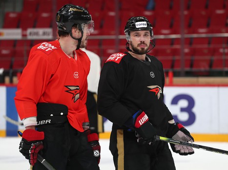 Тренировка «Авангарда» во время паузы в чемпионате