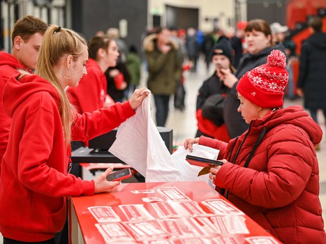 «Авангард» - «Нефтехимик» 4:3 Б. Вокруг матча