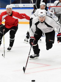 Раскатка "Авангарда" перед выездным матчем с "Динамо" Мск