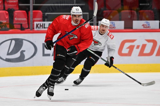 Тренировка «Авангарда» в Омске