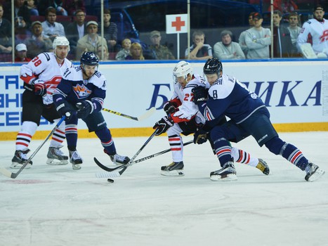 18.08.2015. Мемориал Ромазана-2015. "Авангард" - "Металлург" Мг 5:2