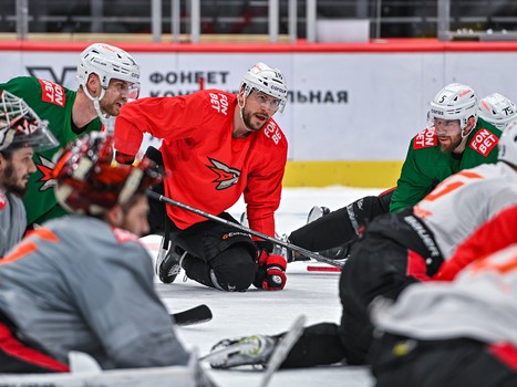 Открытая тренировка «Авангарда» перед финалом Востока