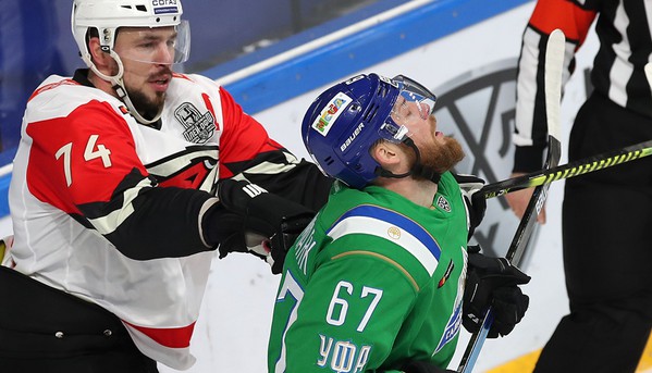 «Никто не хочет уступать, поэтому и эмоции, и борьба, и такой накал на льду». Емелин, Семёнов и Франсон о победе в четвертом матче серии