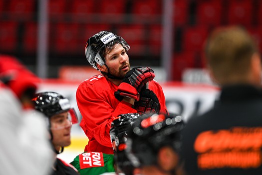 Тренировка «Авангарда» перед матчем со «Спартаком»