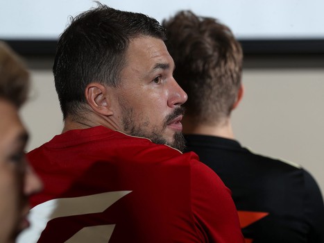 Первая тренировка «Авангарда» в новом сезоне