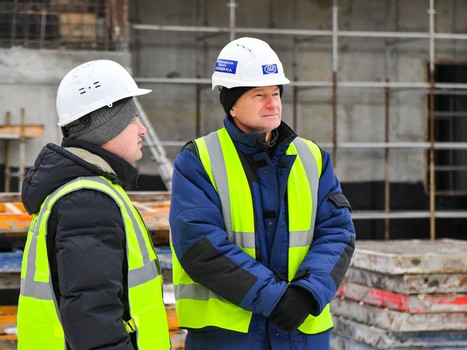 Продолжается строительство Хоккейной академии "Авангард"