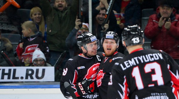 Илья Зубов: "Надо играть собранно все 60 минут, важен каждый момент"