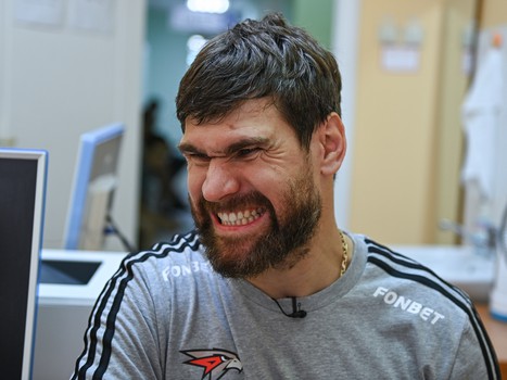 Медицинский осмотр «Авангарда»