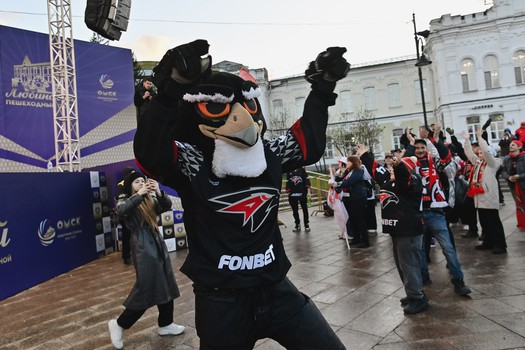 Фан-зона «Авангарда» на Пешеходном Любинском