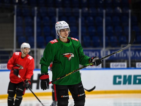 Раскатка «Авангарда» перед матчем в Нижнем Новгороде