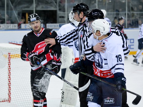 03.12.2015. "Авангард" - "Медвешчак" 6:3