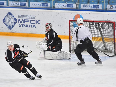 Тренировка "Авангарда" в Екатеринбурге