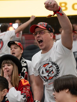 «Авангард» - «Сибирь» 2:1 Б. Вокруг матча