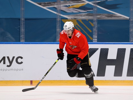 Раскатка «Авангарда» перед матчем в Сочи