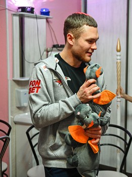 «Авангард» в гостях у детей из ОДКБ