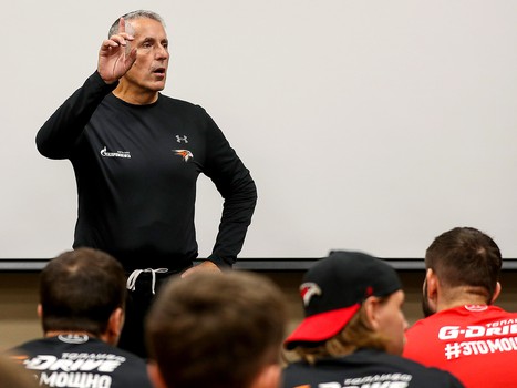 «Авангард» начинает предсезонку!