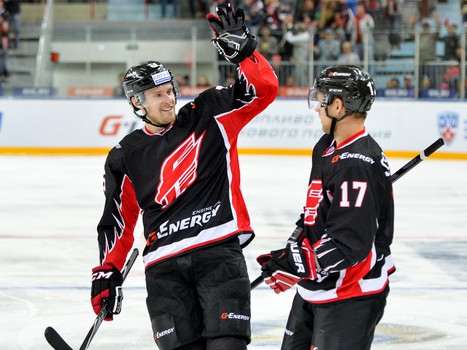 27.08.2015. "Авангард" - "Металлург" Мг 3:4Б