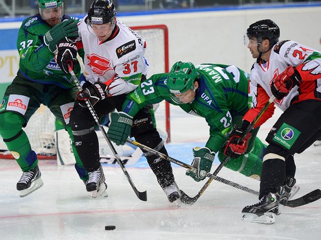 30.08.2013 "Салават Юлаев" - "Авангард" 4:3