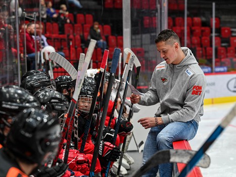 День рождения Хоккейной Академии «Авангард» на G-Drive Арене