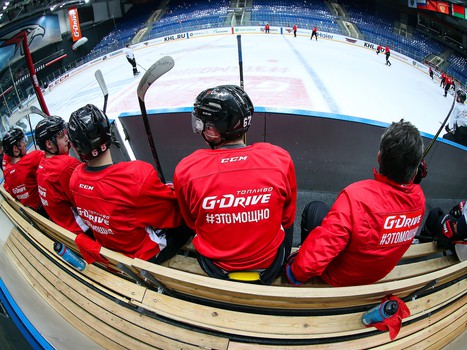 Открытая тренировка «Авангарда» для СМИ