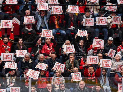 «Авангард» - «Локомотив» 0:7. Вокруг матча