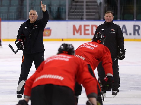 Тренировка «Авангарда» перед стартом турнира в Санкт-Петербурге