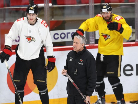 Раскатка «Авангарда» перед матчем с «Металлургом»