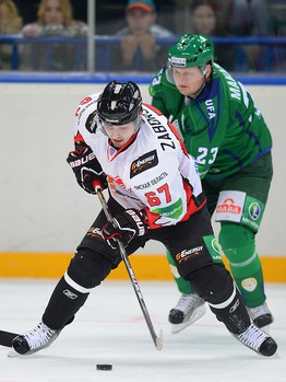 30.08.2013 "Салават Юлаев" - "Авангард" 4:3