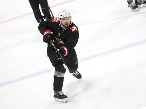 Тренировка «Авангарда» перед первым матчем серии с «Ак Барсом»