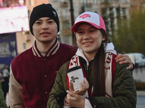 Фан-зона «Авангарда» на Пешеходном Любинском