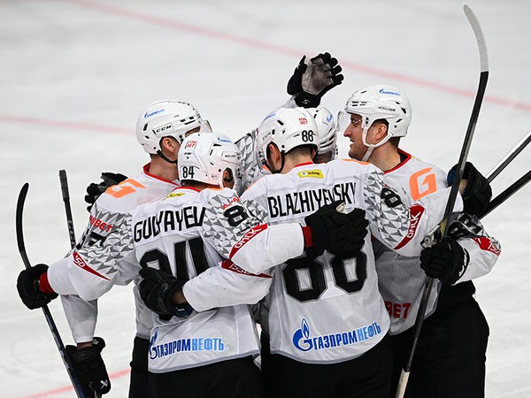 Гостевая сила. «Авангард» обыгрывает «Металлург»