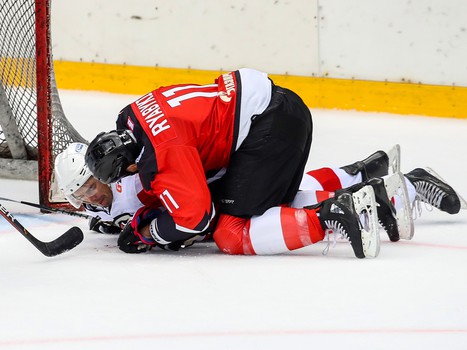 Сборная «Авангард» - Сборная «Газпром нефть» 10:4