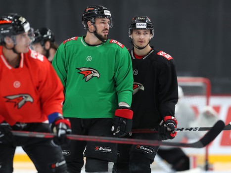 Первая тренировка «Авангарда» в новом сезоне