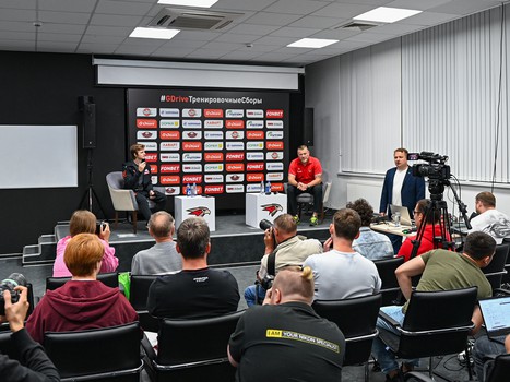 Открытая тренировка «Авангарда»