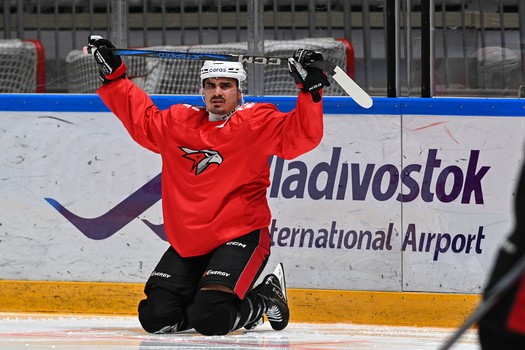 Тренировка «Авангарда» перед матчем во Владивостоке