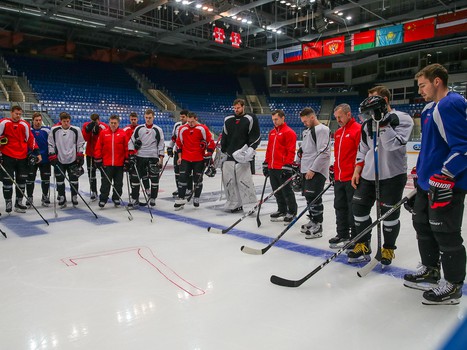 «Авангард» почтил память Алексея Черепанова
