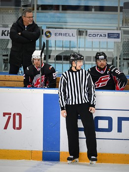 "Офисные Ястребы" - Правительство Омской области 9:2